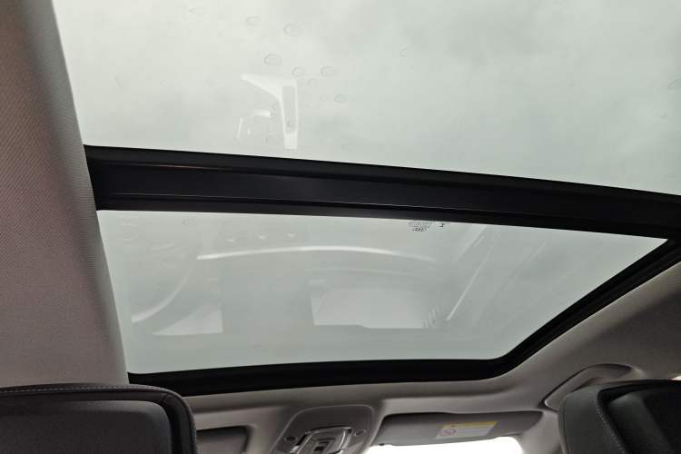 Used Audi A4L 2022 40 TFSI Fashion Dynamic Model Headliner
