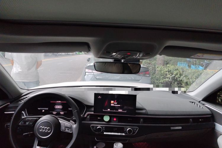 Used Audi A4L 2022 40 TFSI Luxury Dynamic Model Headliner