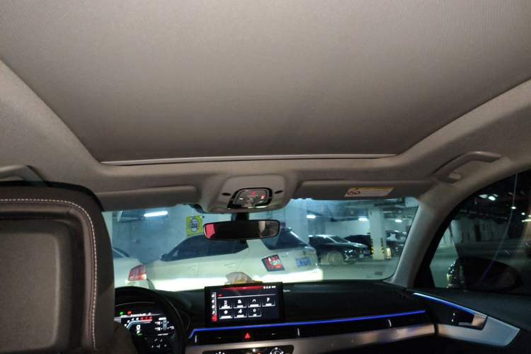 Used Audi A4L 2022 40 TFSI Fashion Dynamic Model Headliner