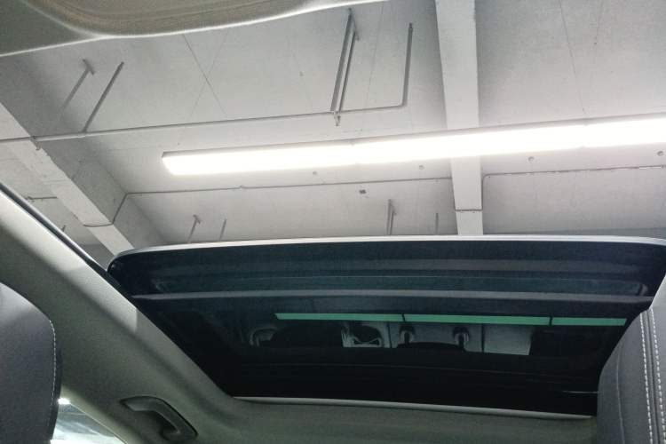 Used Audi A4L 2022 40 TFSI Fashion Dynamic Model Headliner
