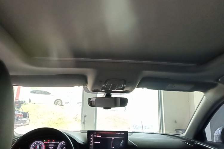 Used Audi A4L 2022 40 TFSI Fashion Dynamic Model Headliner