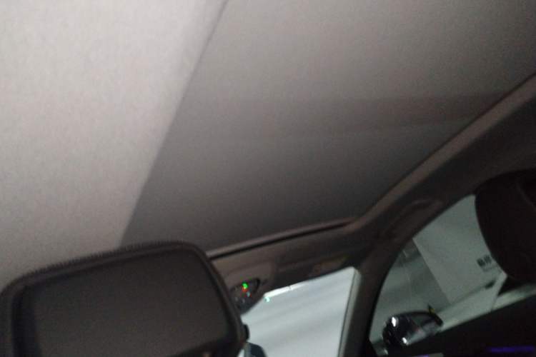 Used Audi A4L 2022 40 TFSI Luxury Dynamic Model Headliner