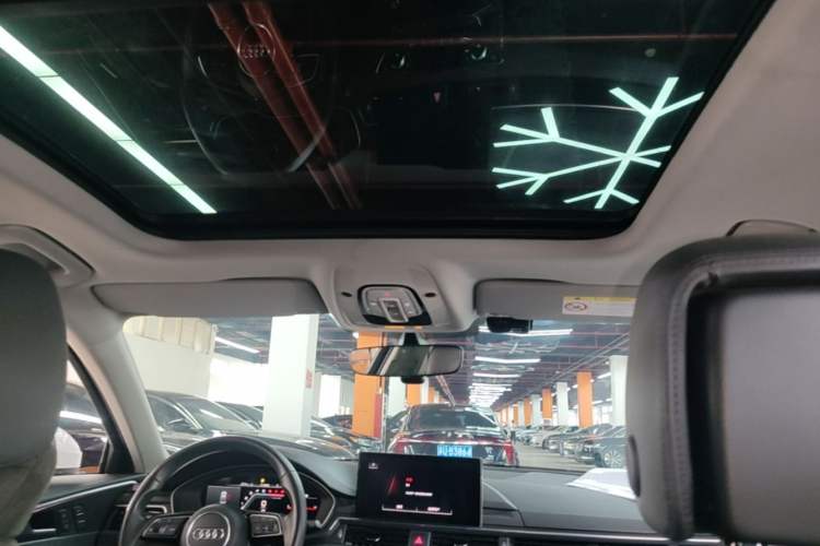 Used Audi A4L 2022 40 TFSI Luxury Prestige Edition Headliner