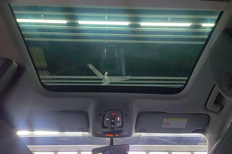 Used Audi A4L 2022 40 TFSI Fashion Dynamic Model Headliner