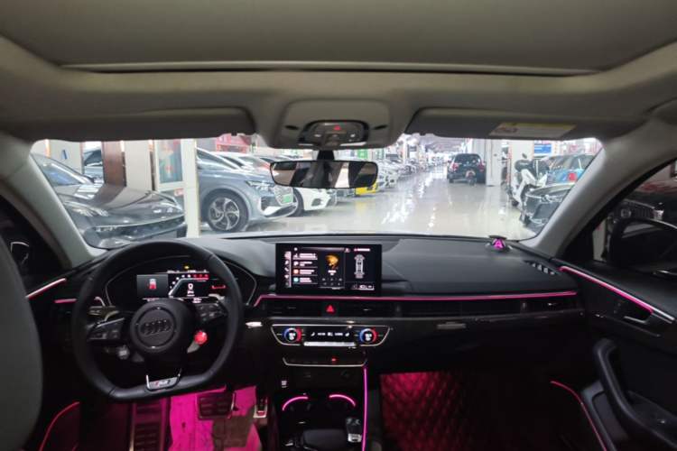 Used Audi A4L 2022 40 TFSI Fashion Dynamic Model Headliner