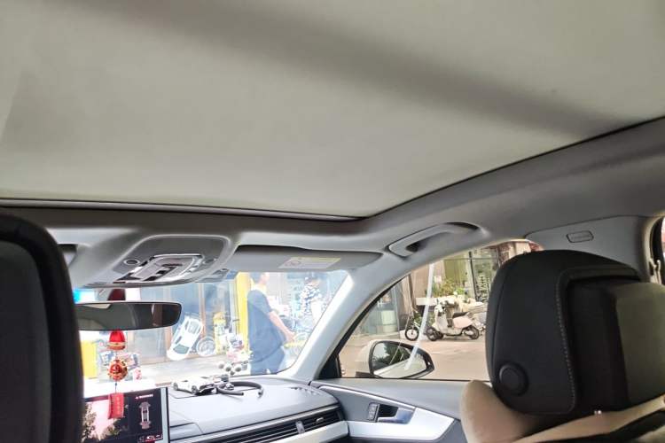 Used Audi A4L 2022 40 TFSI Fashion Dynamic Model Headliner
