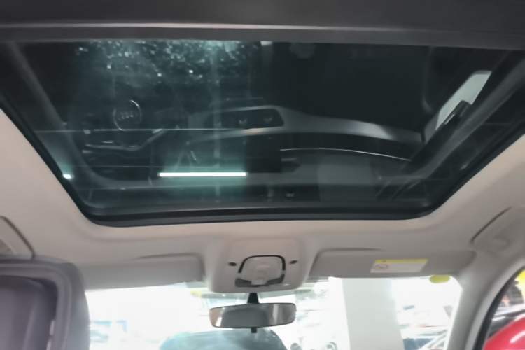 Used Audi A4L 2022 40 TFSI Fashion Dynamic Model Headliner