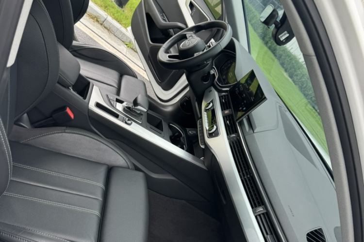 Used Audi A4L 2022 40 TFSI Fashion Dynamic Model Interior 1