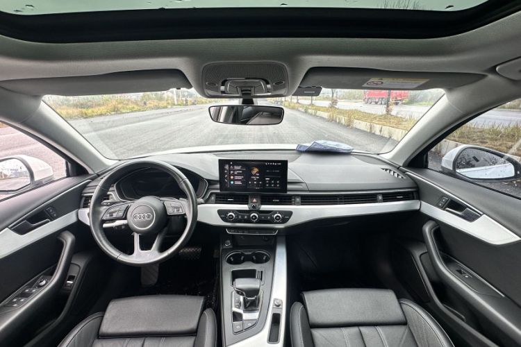 Used Audi A4L 2022 40 TFSI Fashion Dynamic Model Interior 1