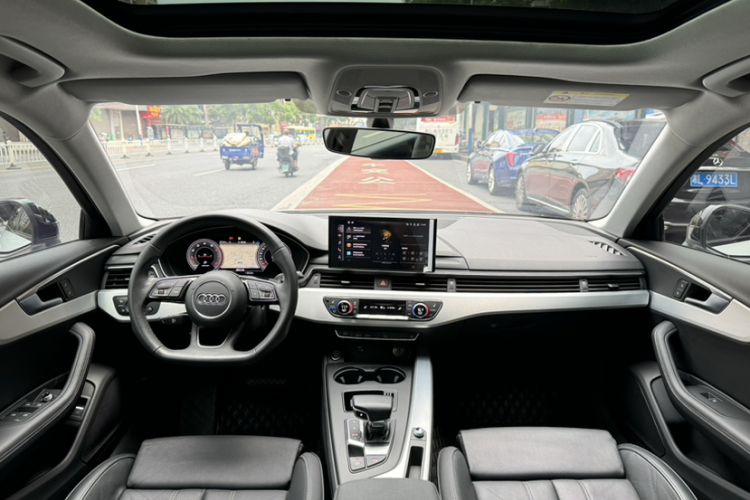 Used Audi A4L 2022 40 TFSI Luxury Dynamic Model Interior 1