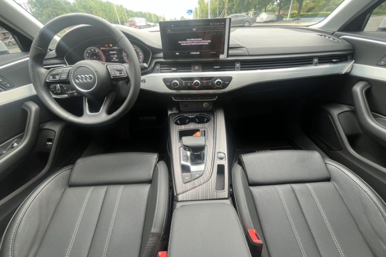 Used Audi A4L 2022 40 TFSI Fashion Dynamic Model Interior 1