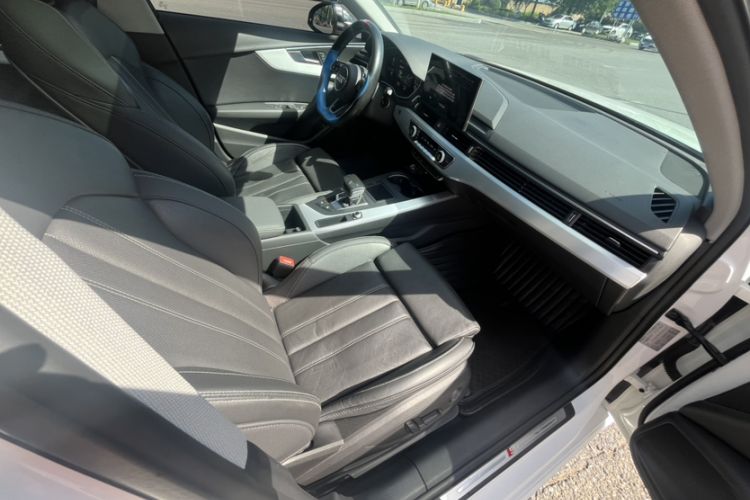 Used Audi A4L 2022 40 TFSI Fashion Dynamic Model Interior 10