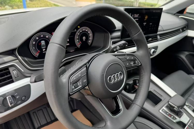 Used Audi A4L 2022 40 TFSI Fashion Dynamic Model Interior 11