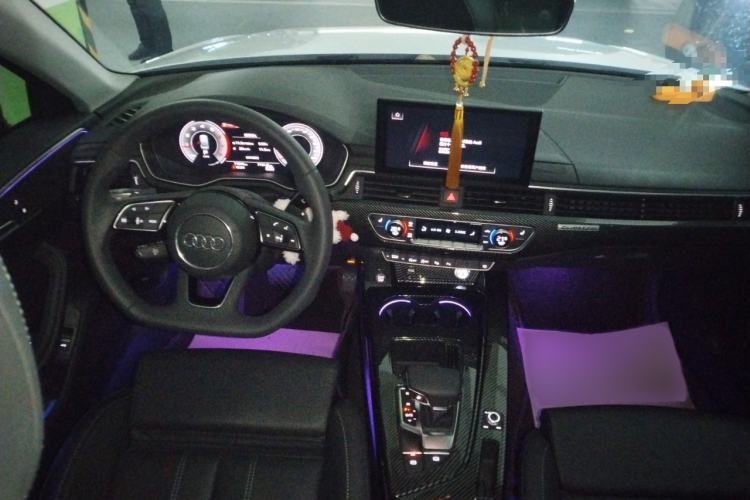 Used Audi A4L 2022 40 TFSI Luxury Dynamic Model Interior 2
