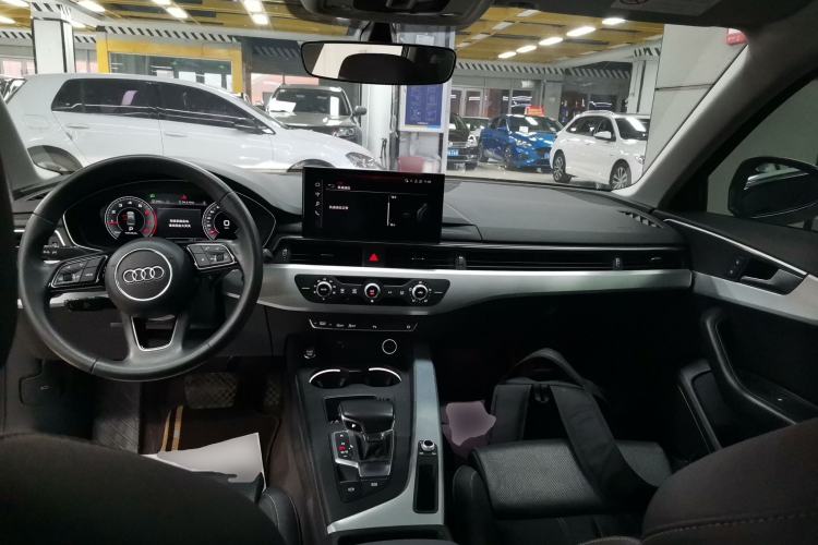 Used Audi A4L 2022 40 TFSI Fashion Dynamic Model Interior 2