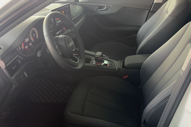 Used Audi A4L 2022 40 TFSI Luxury Prestige Edition Interior 2