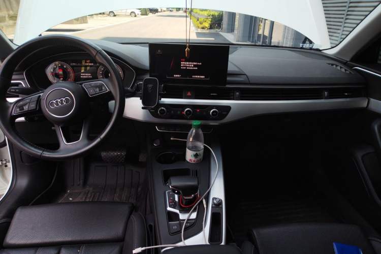 Used Audi A4L 2022 40 TFSI Fashion Dynamic Model Interior 2