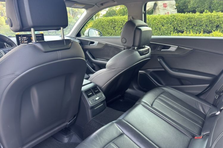 Used Audi A4L 2022 40 TFSI Fashion Dynamic Model Interior 4