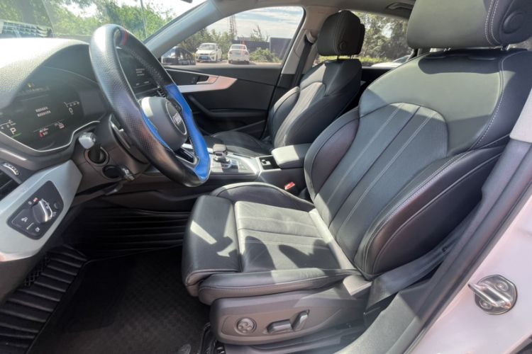 Used Audi A4L 2022 40 TFSI Fashion Dynamic Model Interior 4