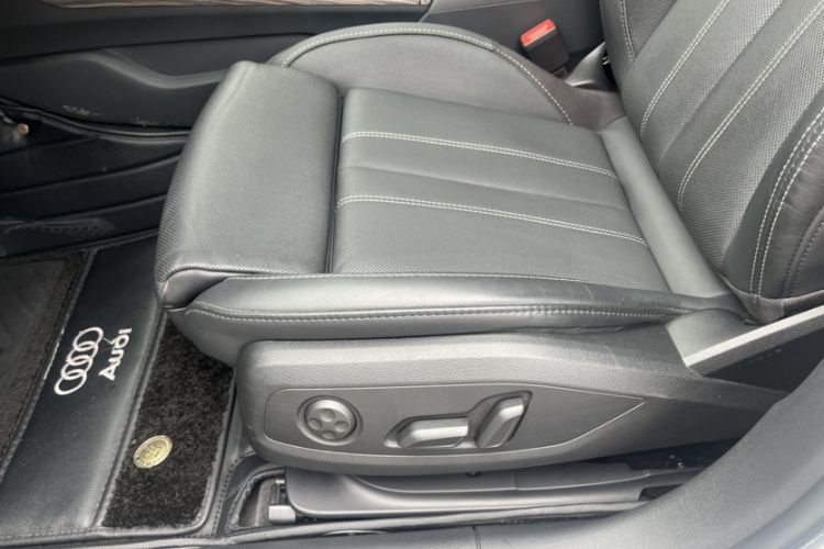 Used Audi A4L 2022 40 TFSI Fashion Dynamic Model Interior 4
