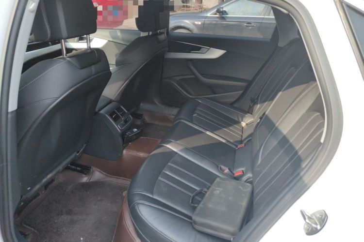 Used Audi A4L 2022 40 TFSI Fashion Dynamic Model Interior 4