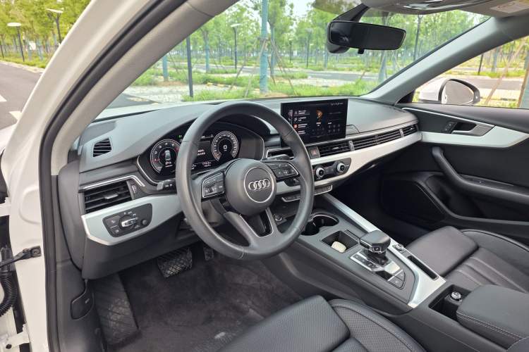 Used Audi A4L 2022 40 TFSI Fashion Dynamic Model Interior 5