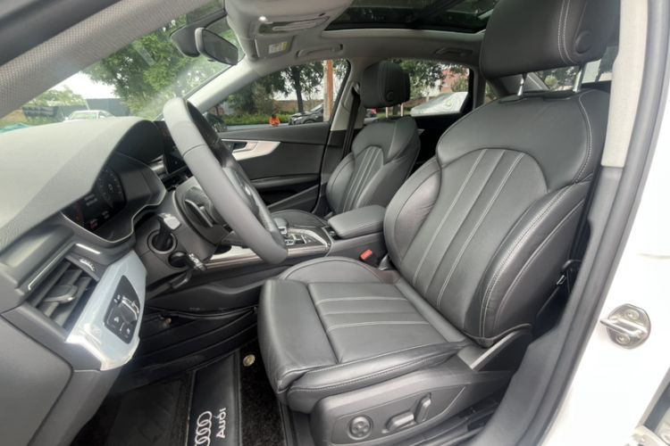 Used Audi A4L 2022 40 TFSI Fashion Dynamic Model Interior 5