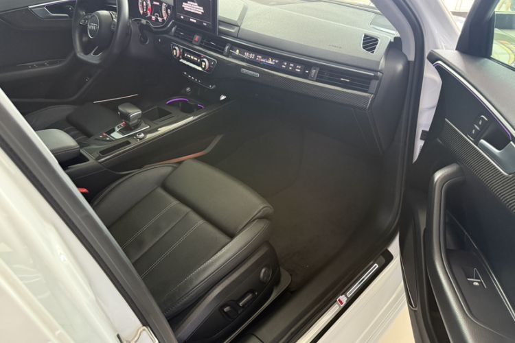 Used Audi A4L 2022 45 TFSI quattro Prestige Dynamic Edition Interior 6