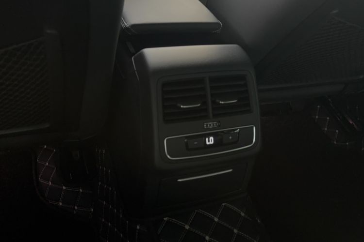 Used Audi A4L 2022 40 TFSI Luxury Prestige Edition Interior 6
