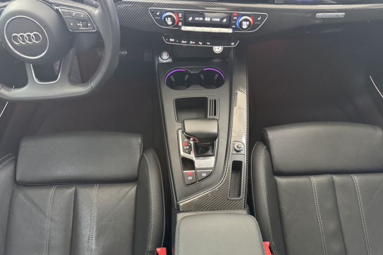 Used Audi A4L 2022 45 TFSI quattro Prestige Dynamic Edition Interior 8