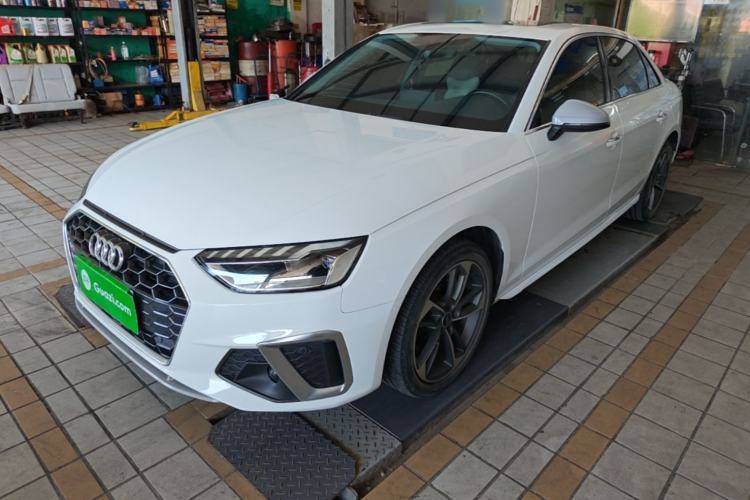Używany Audi A4L 2022 40 TFSI Fashion Dynamic Model Guazi used car, China used car export, Used car for sale, Used cars, Cheapest cars for sale