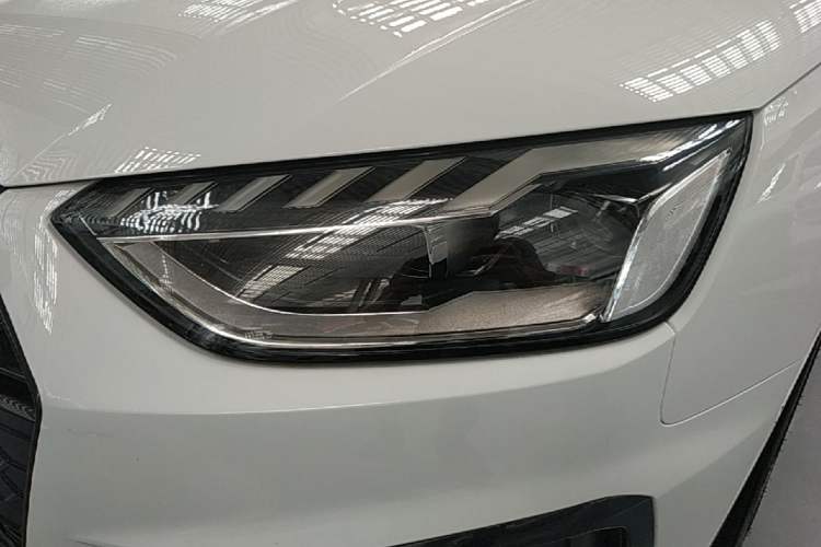 Used Audi A4L 2022 40 TFSI Luxury Dynamic Model Left Front Headlight