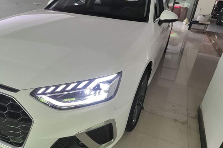 Used Audi A4L 2022 40 TFSI Fashion Dynamic Model Left Front Headlight