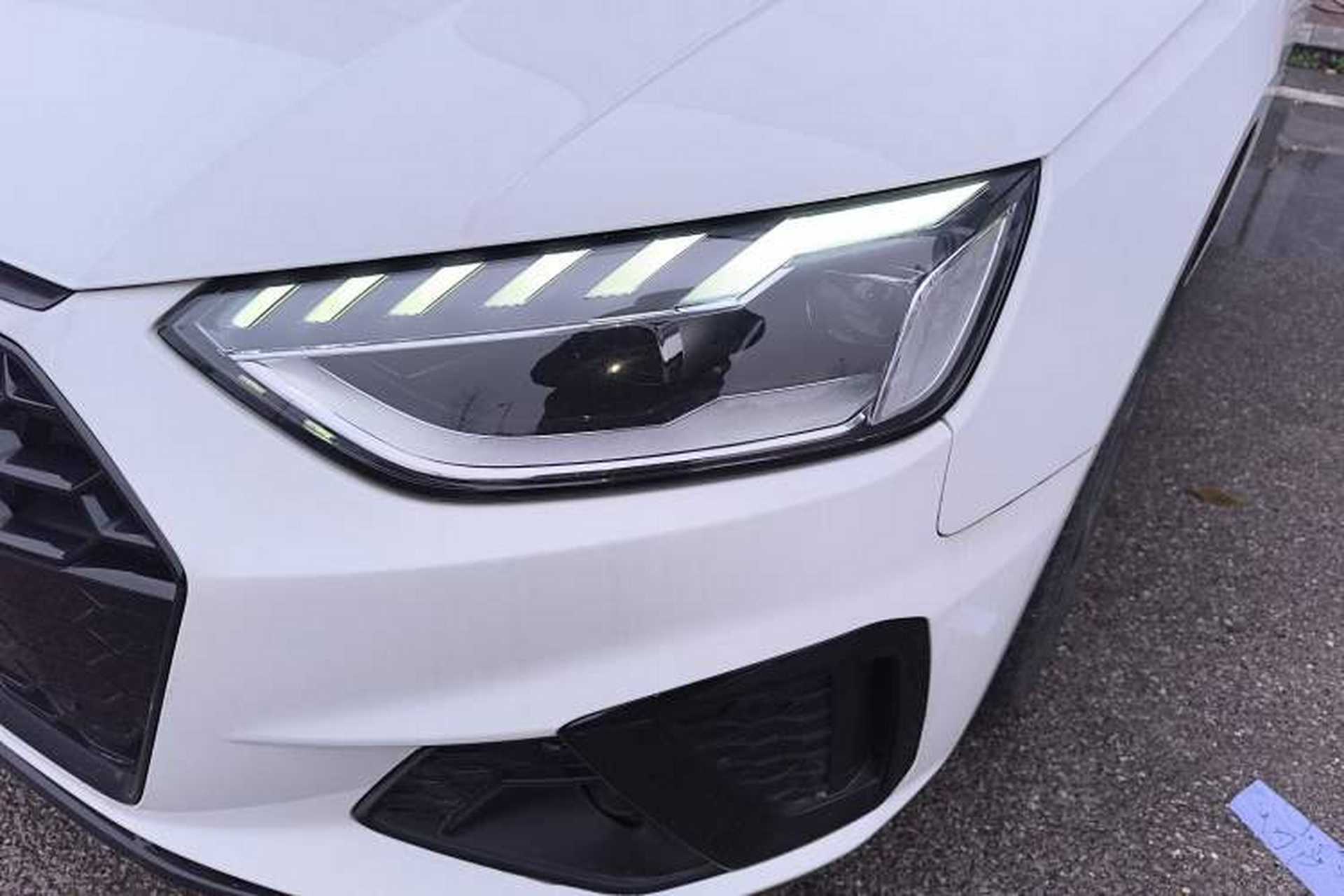 Used Audi A4L 2022 40 TFSI Luxury Dynamic Model Left Front Headlight