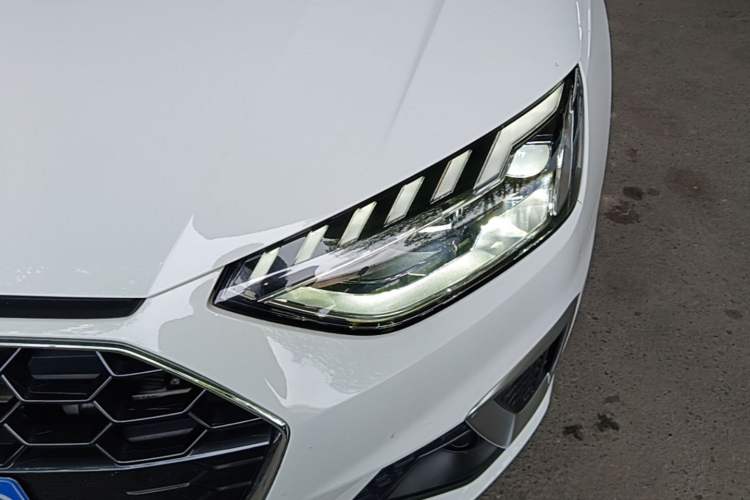 Used Audi A4L 2022 40 TFSI Fashion Dynamic Model Left Front Headlight