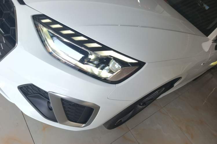 Used Audi A4L 2022 40 TFSI Fashion Dynamic Model Left Front Headlight