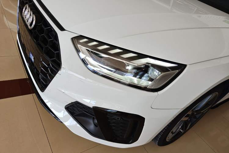 Used Audi A4L 2022 40 TFSI Luxury Dynamic Model Left Front Headlight