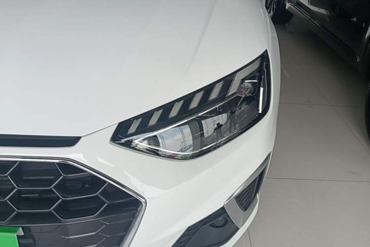 Used Audi A4L 2022 40 TFSI Fashion Dynamic Model Left Front Headlight