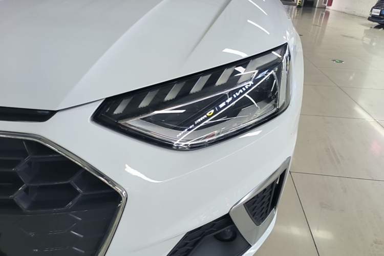 Used Audi A4L 2022 40 TFSI Fashion Dynamic Model Left Front Headlight