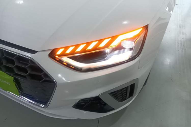 Used Audi A4L 2022 40 TFSI Fashion Dynamic Model Left Front Headlight
