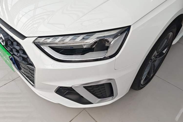 Used Audi A4L 2022 40 TFSI Fashion Dynamic Model Left Front Headlight