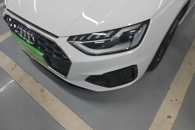 Used Audi A4L 2022 40 TFSI Luxury Dynamic Model Left Front Headlight