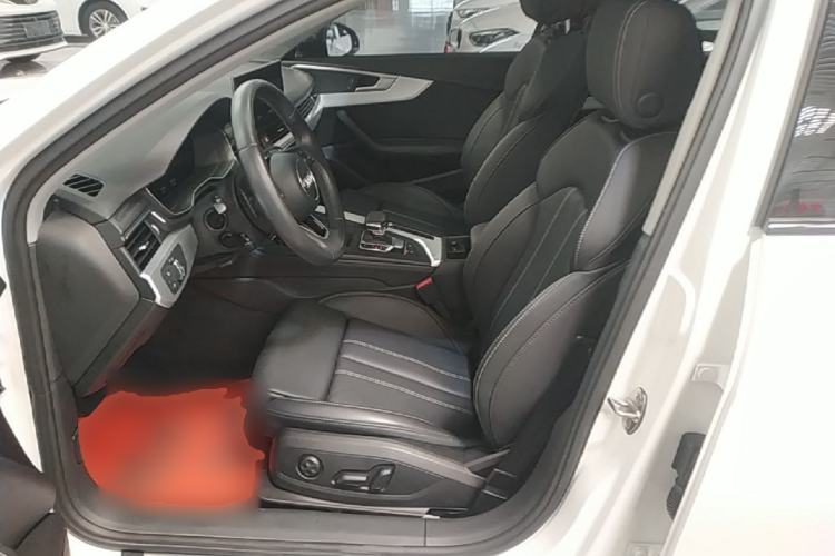 Used Audi A4L 2022 40 TFSI Luxury Dynamic Model Left Front Seat