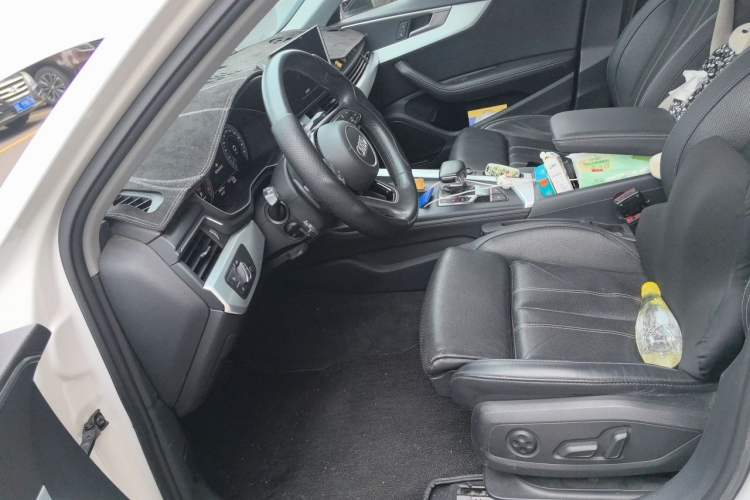 Used Audi A4L 2022 40 TFSI Luxury Dynamic Model Left Front Seat