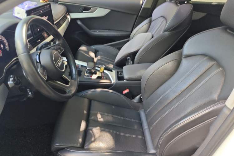 Used Audi A4L 2022 40 TFSI Luxury Dynamic Model Left Front Seat