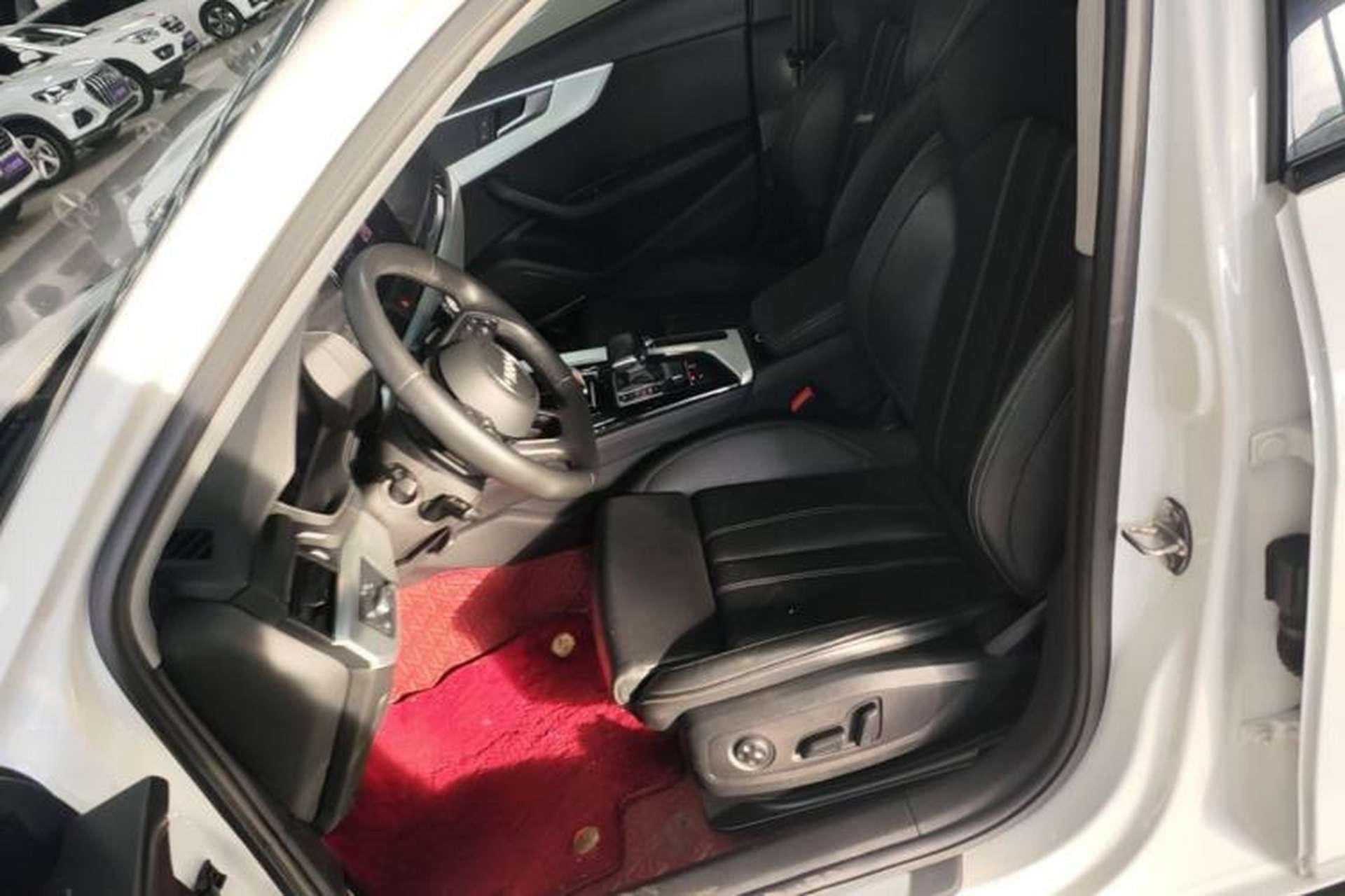 Used Audi A4L 2022 40 TFSI Luxury Dynamic Model Left Front Seat