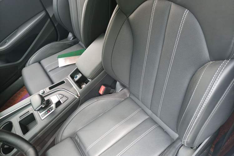 Used Audi A4L 2022 40 TFSI Luxury Dynamic Model Left Front Seat