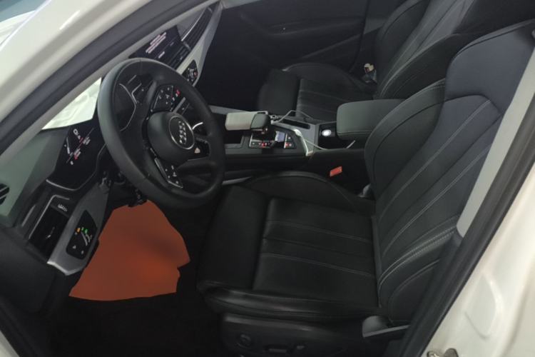 Used Audi A4L 2022 40 TFSI Fashion Dynamic Model Left Front Seat