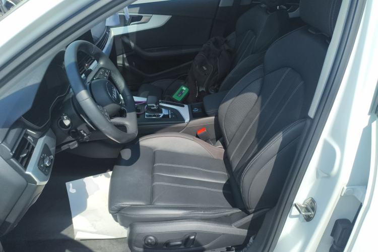 Used Audi A4L 2022 40 TFSI Luxury Dynamic Model Left Front Seat