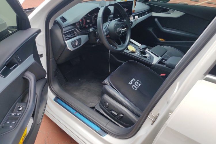 Used Audi A4L 2022 40 TFSI Fashion Dynamic Model Left Front Seat